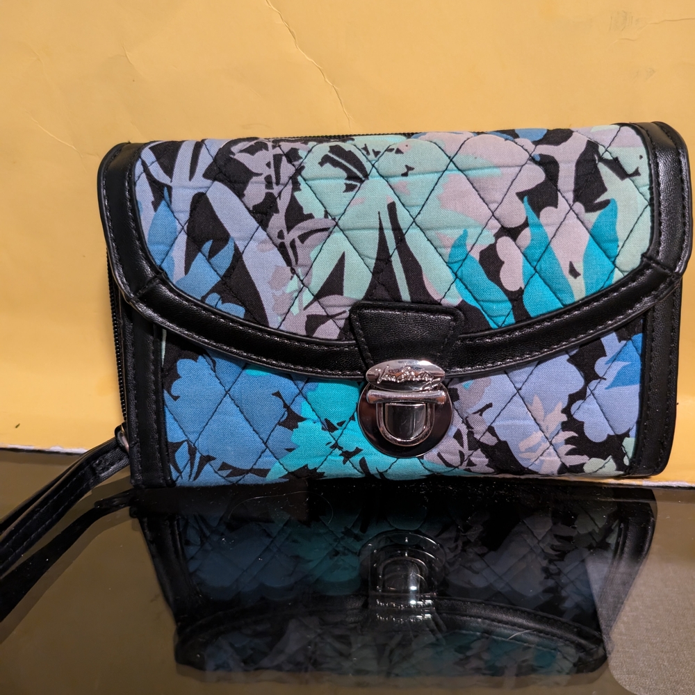 Vera Bradley Quilted Wallet Wristlet NWOT
